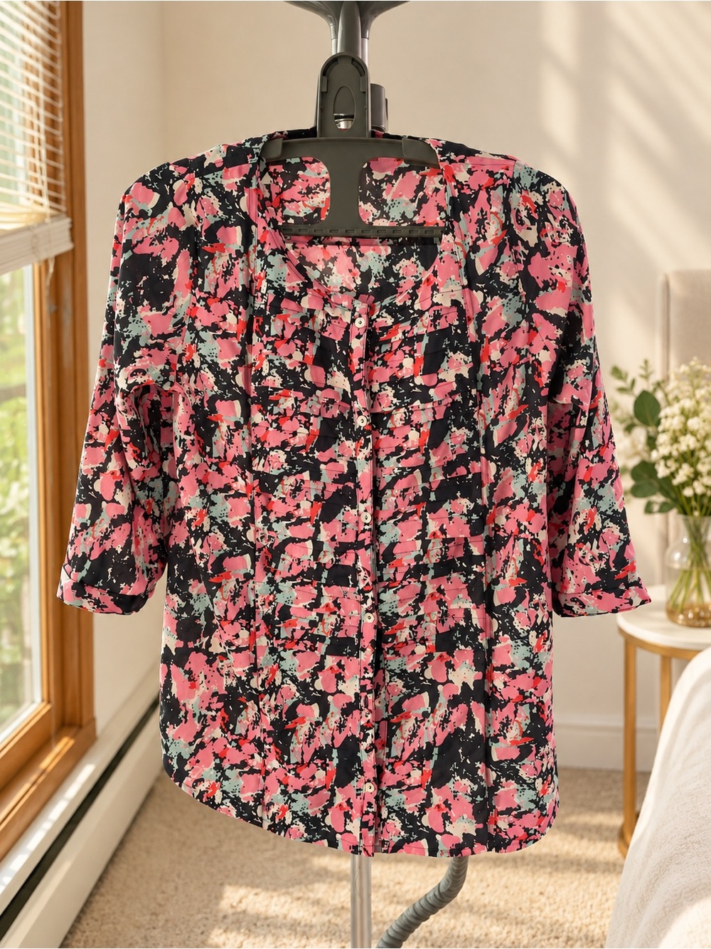Vero Moda Pink Black Abstract Print Button-Front Blouse